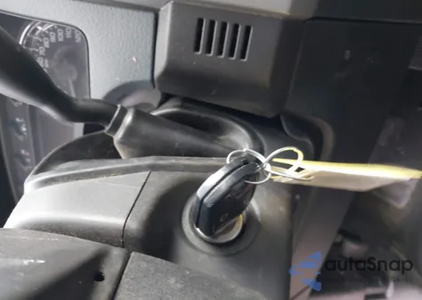 2011 Ford F-150 Xlt из США, поврежденный, VIN 1FTFX1EF0BFA10679